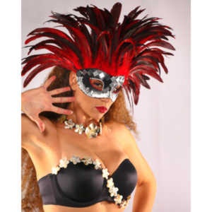 What a blast to get to shoot with a gorgeous Tahitian Dancer.  Ne-Ne was looking for shots to use to promote herself, and I got an opportunity to shoot something truly beautiful and interesting.